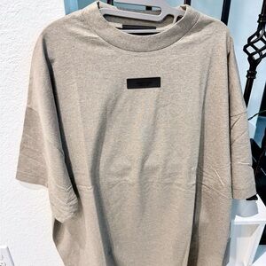 Fear of God Essentials SS Tee - Heather Grey - M